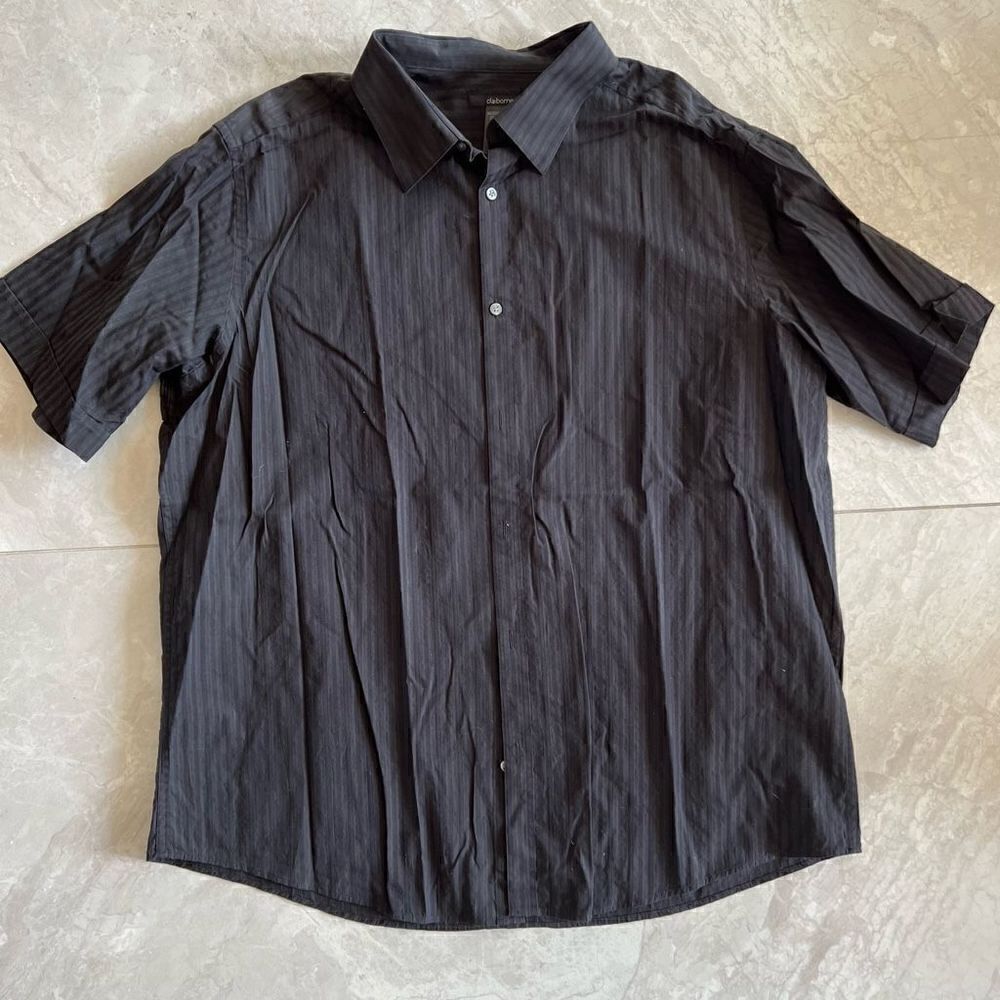 Claiborne Mens Grey collared shirt